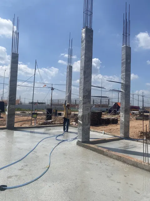 Cột bê tông cốt thép, bảo dưỡng sàn bê tông